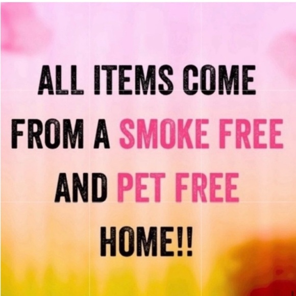 The Pioneer Woman Red Floral V-Neck Blouse - Picture 7 of 9